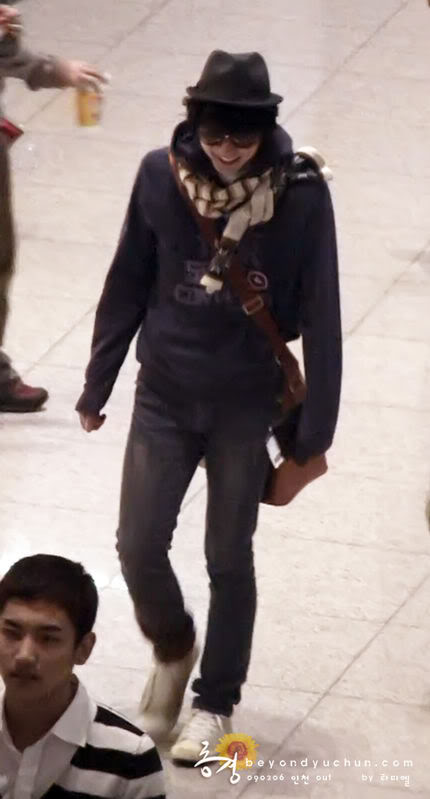 Airport Yoochun. 08c281b76f15e1b6331fa020f864dfdf