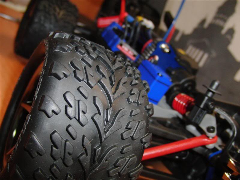 Mi Traxxas E-Revo 1/16 VXL Brushless CIMG3228