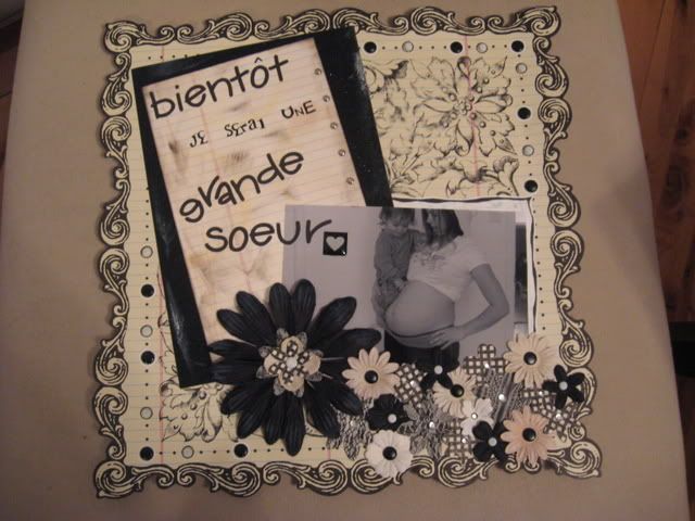 Bientôt je serai une grande soeur (noir et blanc) Photo929