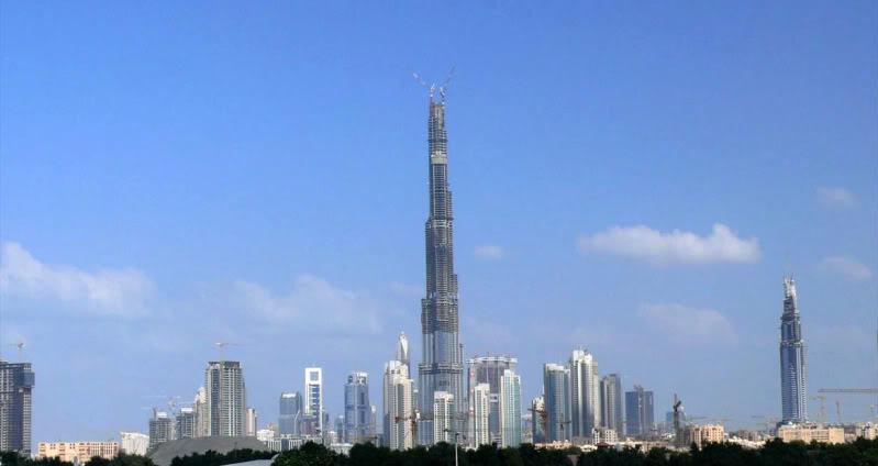 Najviša građevina na svijetu "Burj Dubai" Burj_Dubai_in_Skyline_on_24_Decembe