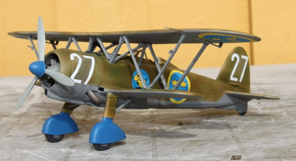 J11, Italeri 1/48 - Sida 3 IMG_5477