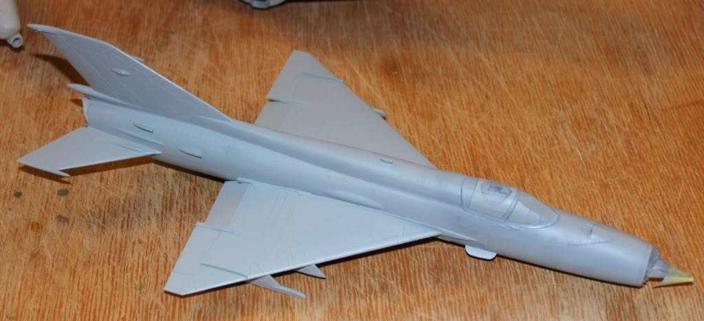 MiG-21MF, Academy 1/48 - Sida 2 IMG_6057_zps0891f64a