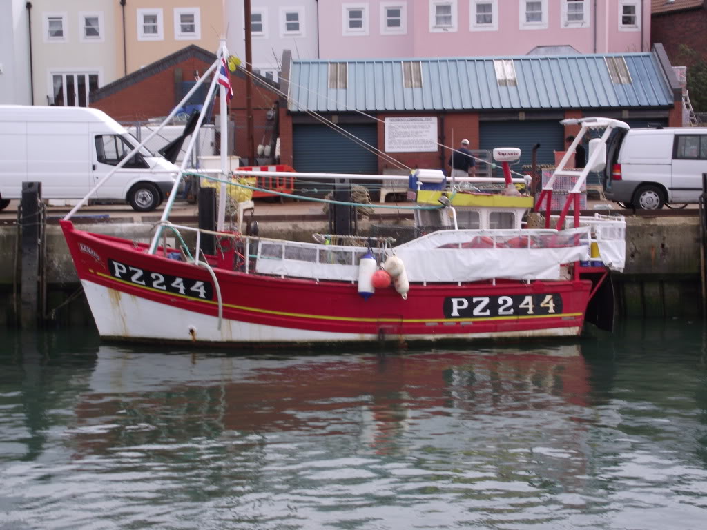 Real Fishing Boats 2010_04110021