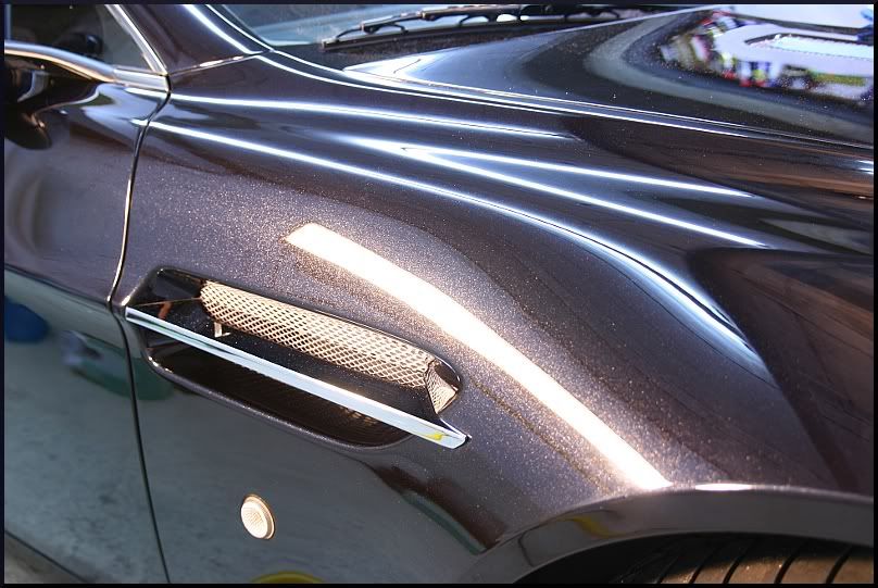 Detail a un Aston Martin Frontwingbef