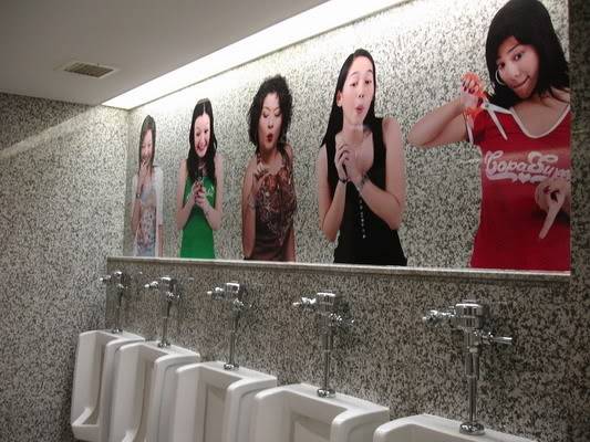 Foto Unik,Lucu,Atau Aneh.... MaleToilet5