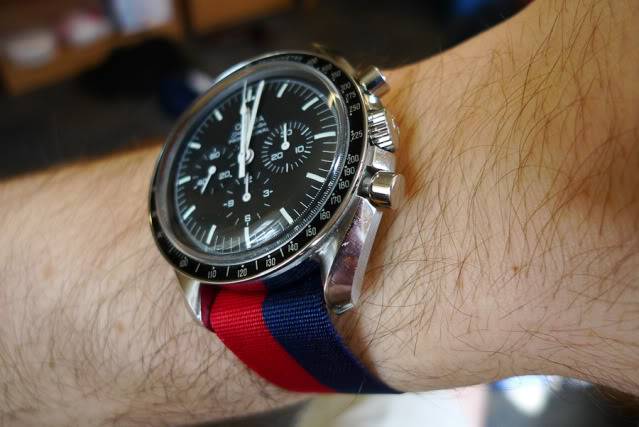 Who's gonna wear a watch with patriotic colors for the 4th????  VintageNylonStrap6of9