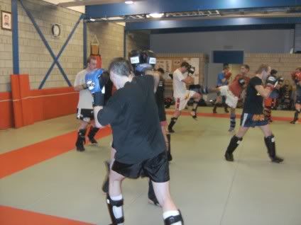 ***3/11/2008 ***3 jaar kao loy met gasttrainer Luc Meeus van Vikings Gym!*** Training3jaarkaoloy3nov2008099