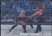 Hardcore match Big show vs Jericho Showclothesline2