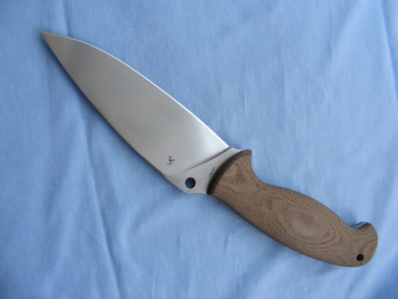 Quels couteaux considérez-vous comme indispensables ? DSCF0084