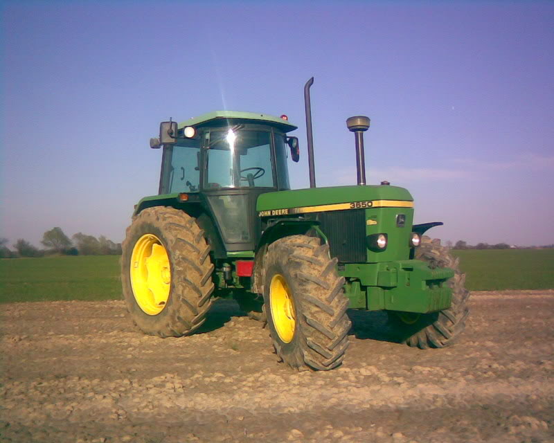 John Deere Slika104