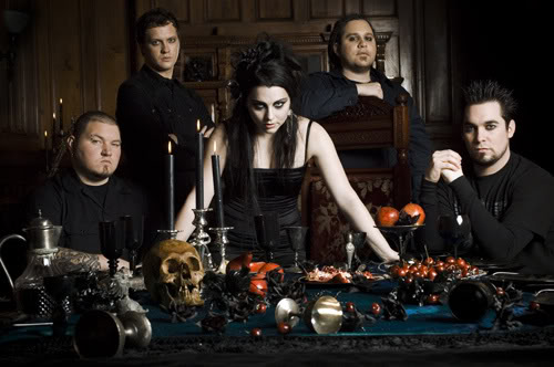 صور الفرقه الرااائعه Evanescence Evanescence-newvideo1