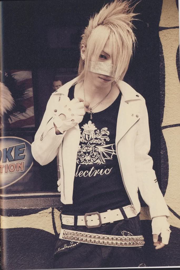 GazettE (Visual kei) - Pgina 12 Reita-59