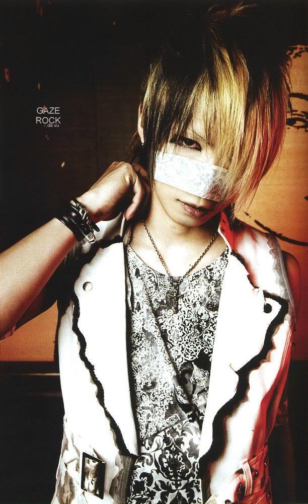 GazettE (Visual kei) - Pgina 12 Reita-shooting36