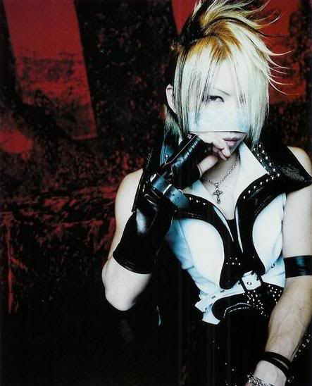 GazettE (Visual kei) - Pgina 13 Reita-shooting365