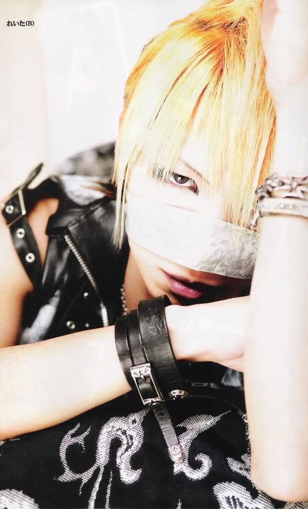 GazettE (Visual kei) - Pgina 13 Reita30