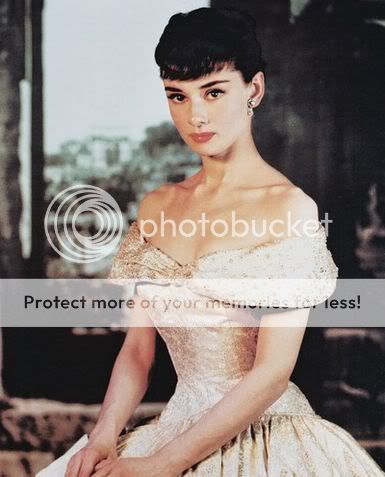 Audrey Hepburn - Mỹ nhân của mọi thời đại 10104136