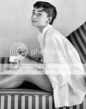 Audrey Hepburn - Mỹ nhân của mọi thời đại 274440344_537ccd4d48