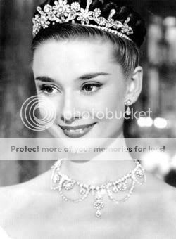 Audrey Hepburn - Mỹ nhân của mọi thời đại 30110422_audrey-070406