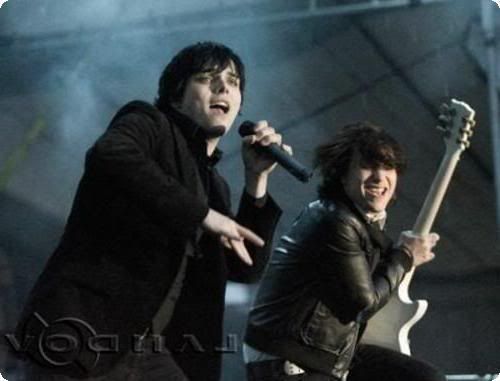 gerard we frank(melek ve koruyucusu =)) - Sayfa 5 120787067219843