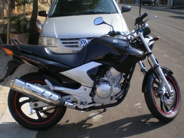 Yamaha Fazer Carbon Edition Fazer01