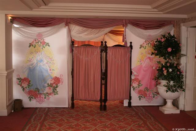 Diventa Principessa per un giorno al Disneyland Hotel! Dlrp25062008003