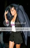 Rihanna - Page 2 Th_37337_rihanna-chris-498-11_122_157l