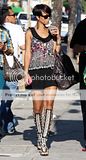 Rihanna - Page 2 Th_38974_Rihanna_shopping_in_West_Holl