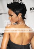 Rihanna - Page 2 Th_RihannabySeptimiuC693