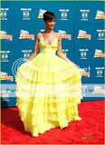 Rihanna - Page 2 Th_rihanna-bet-awards-2008-17