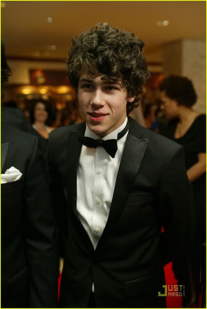 Cena en la Casa Blanca Jonas-brothers-white-house-corre-15