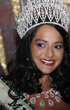 Miss Earth Jamaica - Simone Burke Crownphotocopy
