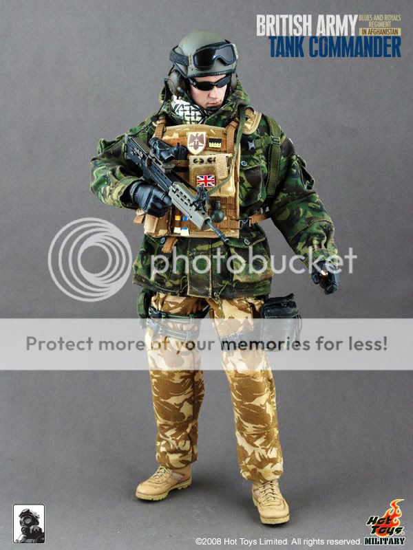 les brit de chez hot toys 2-British-Army_Tank-Command