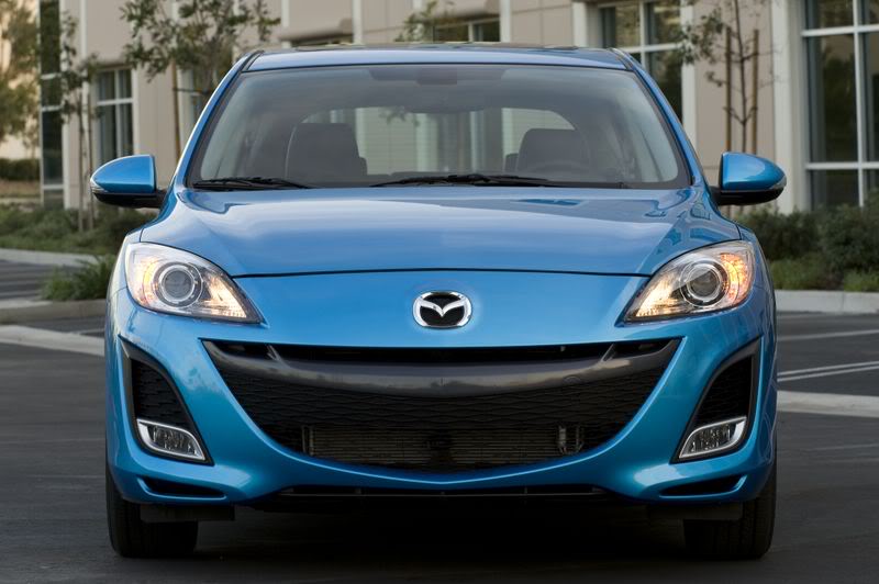 [Mazda] 3 II - Page 8 201020MAZDA3205-door_front_01