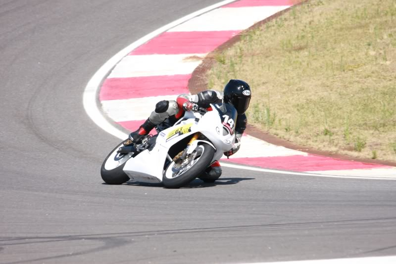 Trackday Action Team - 31 de Julho - Portimao (AIA) - desconto de grupo - Pgina 2 Aiaemfimdejunho2010456