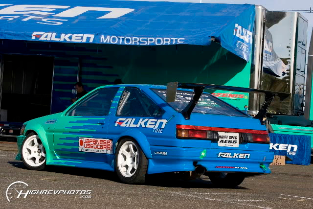 AE86 by "FALKEN" _T9S3336