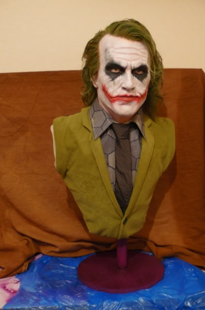 The Dark Knight: buste du Joker Base01