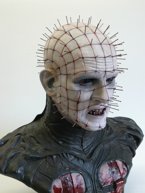 Hellraiser bustes 1/1 Pinhead et chatterer Pinhead03