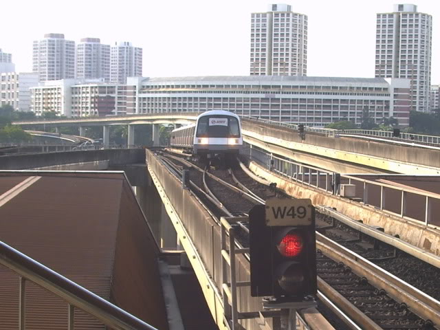 Singapore MRT and Malaysia LRT Ampang Line Photos! PHOT1860