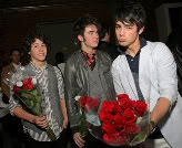 Feliz San Valentin Foro Jonas Brothers Latinoamerica L_f99fdacebc2cf5b34bc0403a0c3ff089