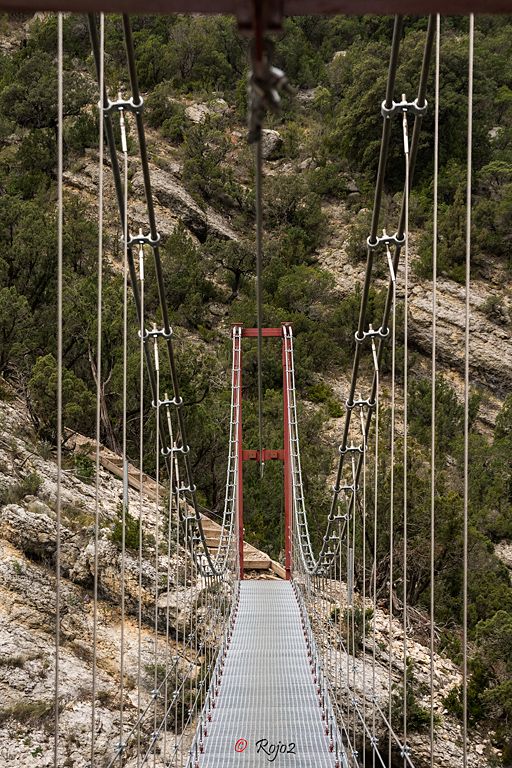 De puente a puente... _ROC0207_acr8_vv2_shp3_zpsf46120b8