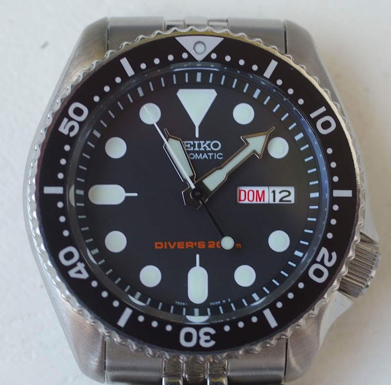 Spécial Seiko 7S26 ... Photos. Noire726s