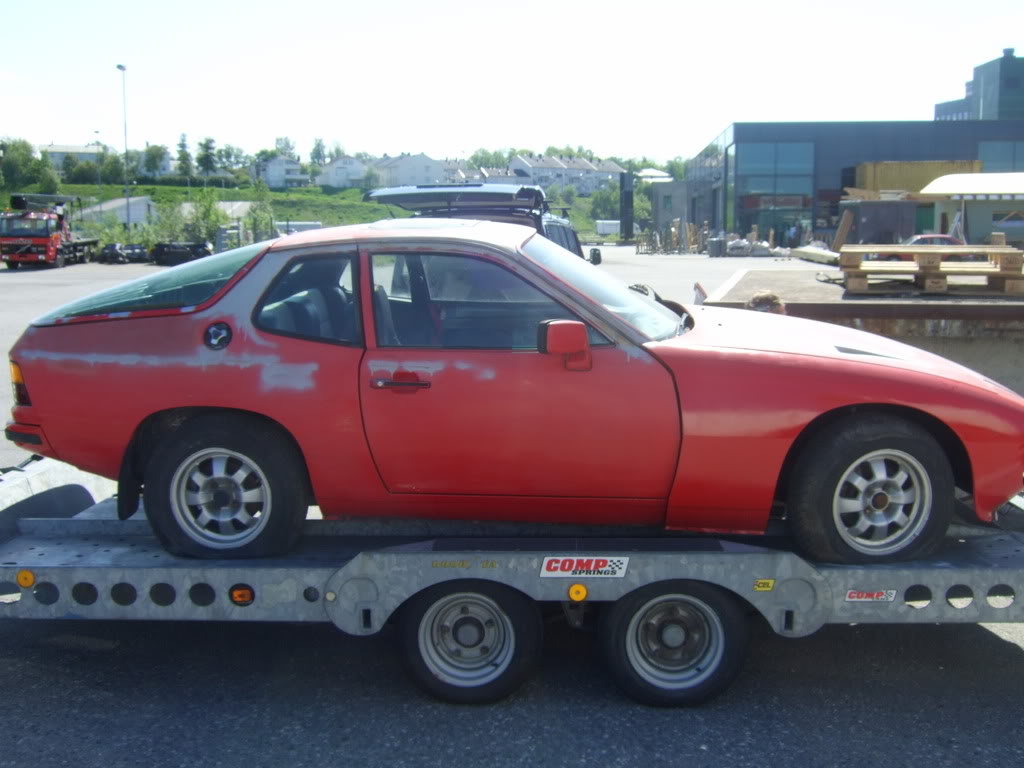 Porsche 924 1979 Bod924040