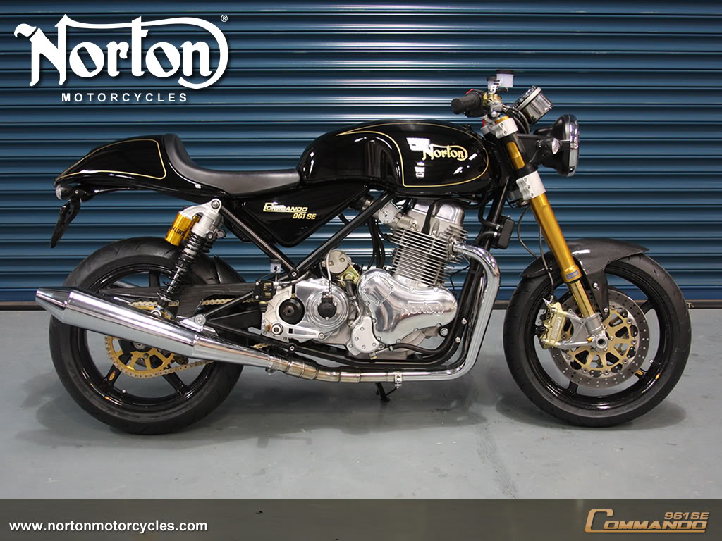 nouvelle KAWA 800 Norton961