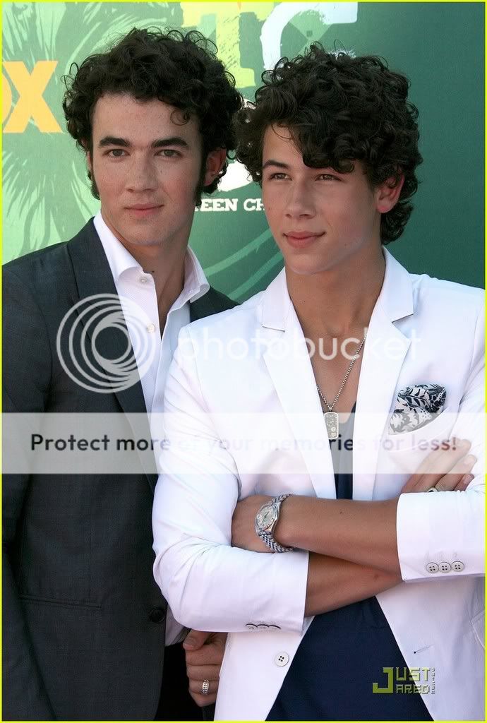 Teen Choice Awards 2008 Jonas-brothers-teen-choice-award-2