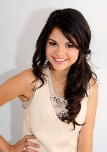 احلى واجمل صور للفنانة الرائعة سلينا جوميز  Selena_gomez_1213286566