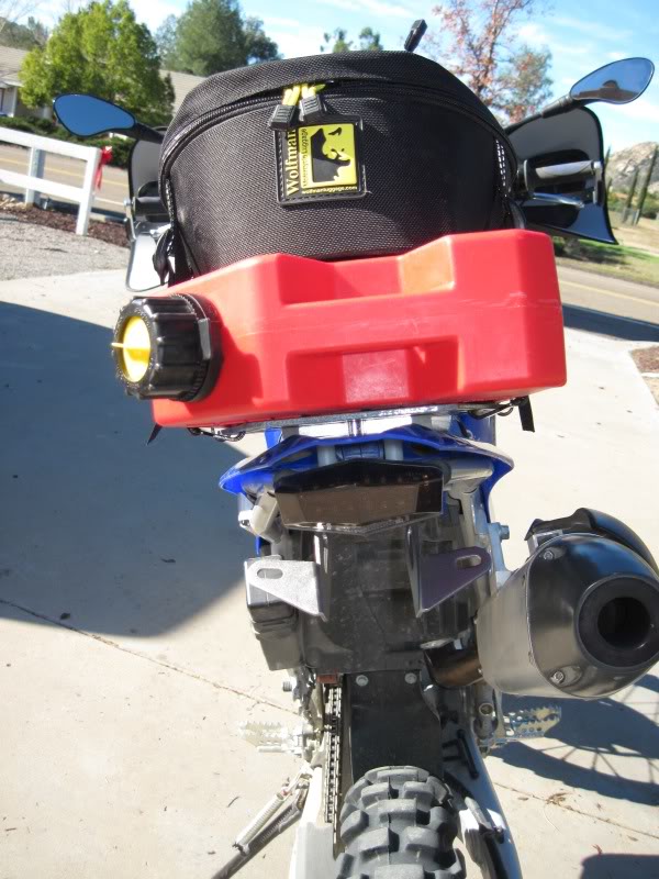 Integrated rear light/Biguns Rack/Rotopax/etc. Picture011