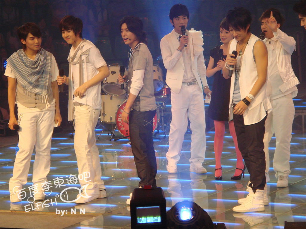 [PIX] 080716 SJ-M 100th Day FanMeeting 055a22fad045b49f9e514698