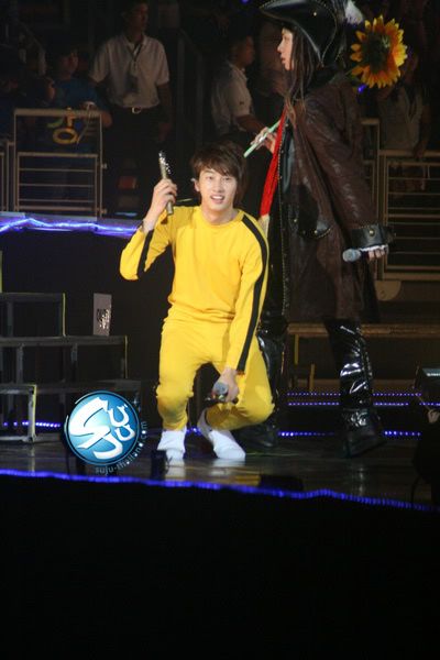 [PIX] 080712 SUPER SHOW-THAILAND 0fb0c0d0356c61989c4b97157b4abb0e