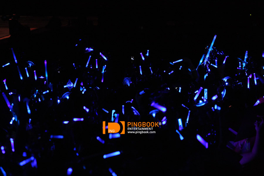 [PIX] 080712 SUPER SHOW-THAILAND (ELF - PEARL SAPPHIRE BLUE) 692550db59ae6fcdb7fd483a