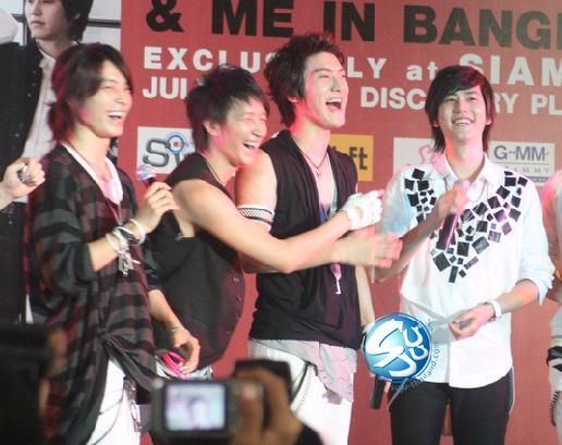 [PIX] 080713 SJ-M THAILAND PROMO FUNCTION 7a336bd8a27a303a10df9bc7